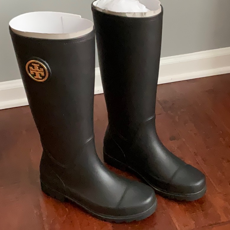 Tory Burch Sarah Logo Rainboots Nwt